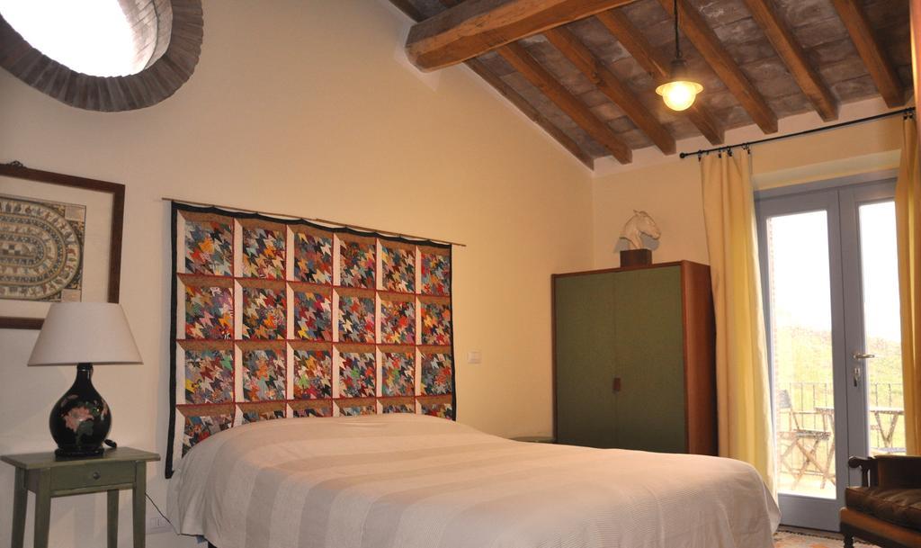 Montecristo Country House Guest House Manciano Ruang foto