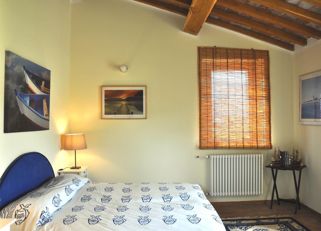 Montecristo Country House Manciano Ruang foto